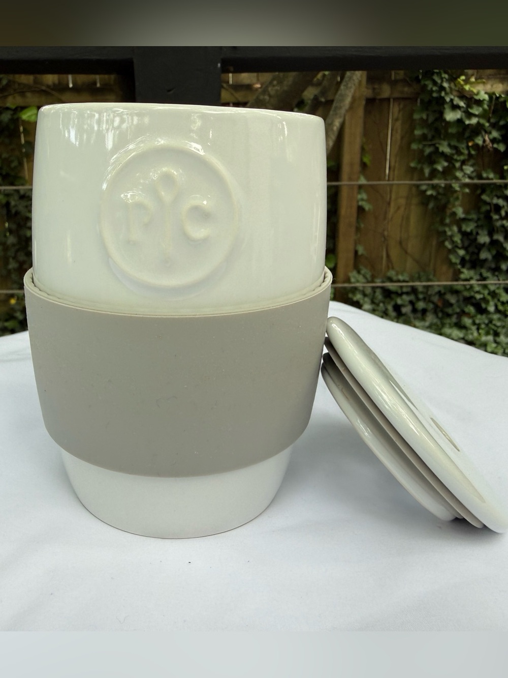 NEW in box Pampered Chef Ceramic Egg/Omlet Cooker